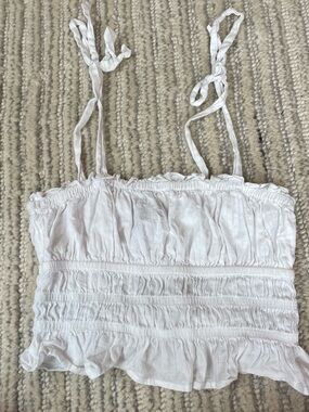 Forever 21 White 100% cotton Smocked Eyelet Crop Top small